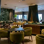 Hilton Porto Gaia 5* Vila Nova de Gaia