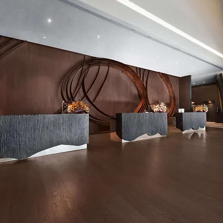Hilton Porto Gaia Отель Вила-Нова-ди-Гая