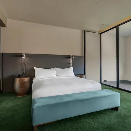 Отель Hilton Porto Gaia 5*