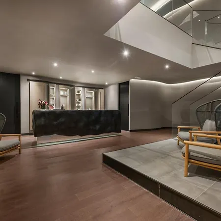 Hilton Porto Gaia Отель Вила-Нова-ди-Гая