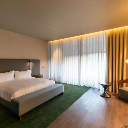 Hilton Porto Gaia 5*