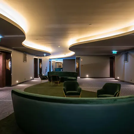 Hilton Porto Gaia فندق فيلا نوفا دي غايا