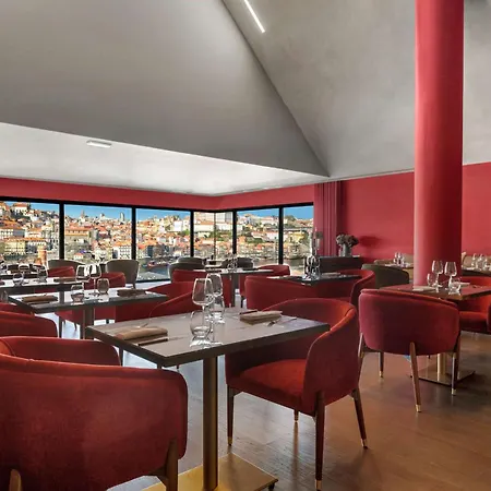 Hilton Porto Gaia 5*