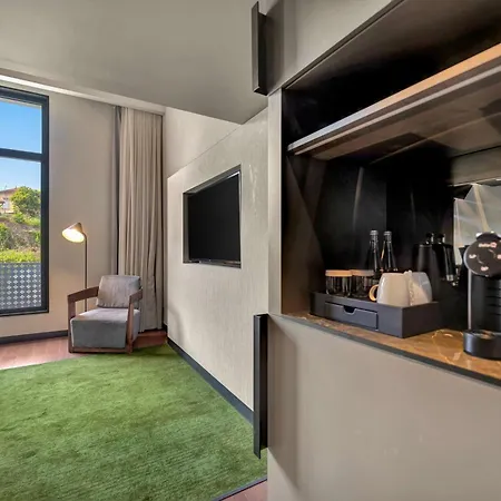 Hilton Porto Gaia ホテル 5*