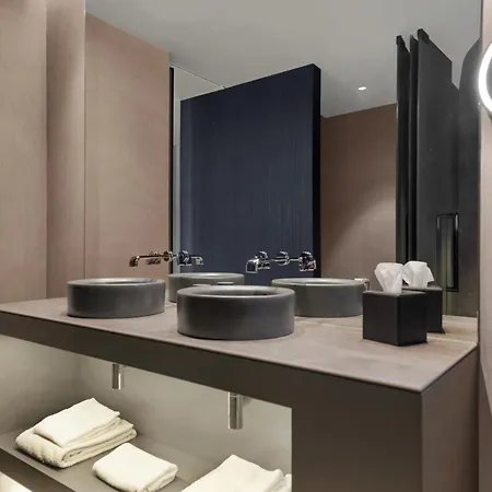Hilton Porto Gaia Hotel 5*