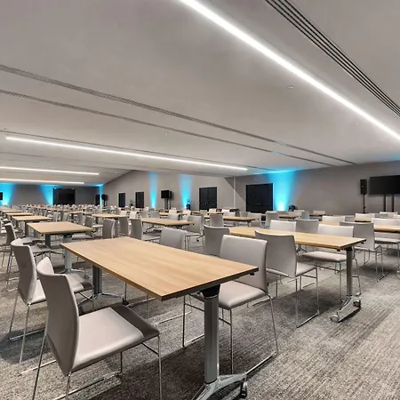 ホテル Hilton Porto Gaia 5*