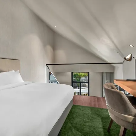 Hilton Porto Gaia 5* Вила-Нова-ди-Гая