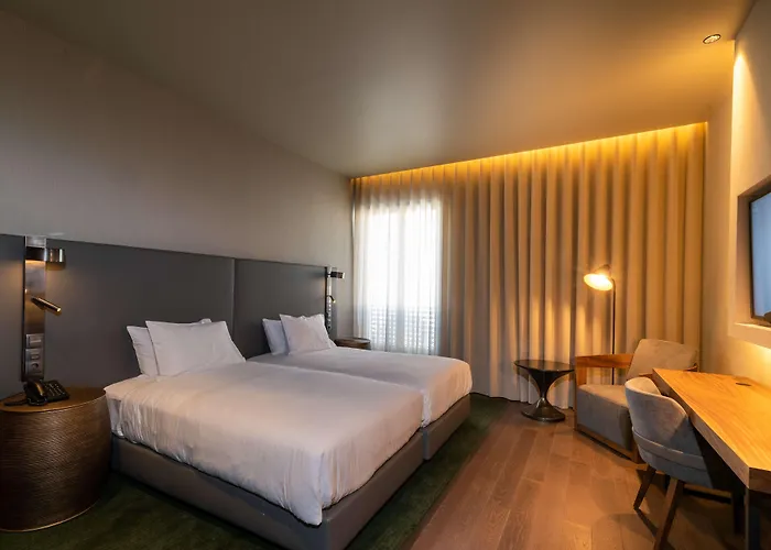 Hilton Porto Gaia Hotel 5*