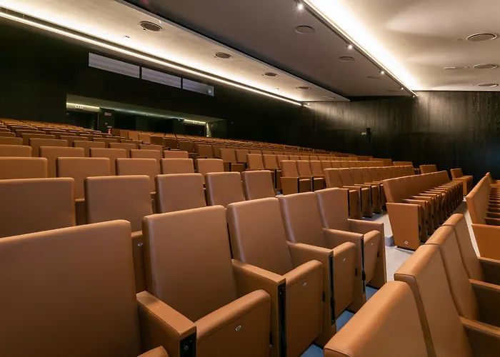 Hilton Porto Gaia 5*