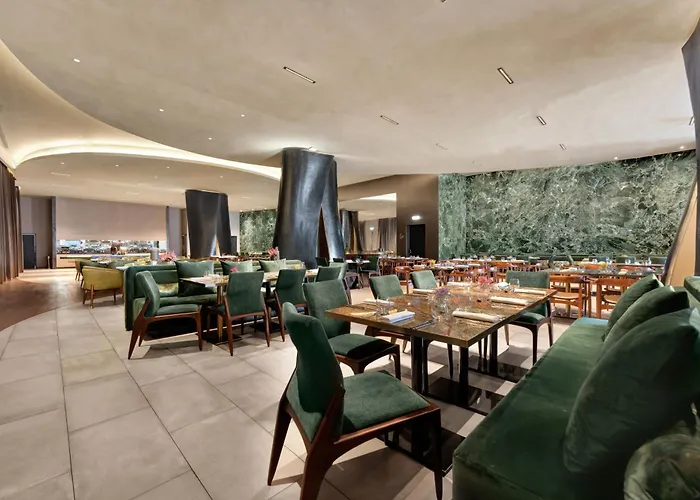 Hilton Porto Gaia Hotel 5*