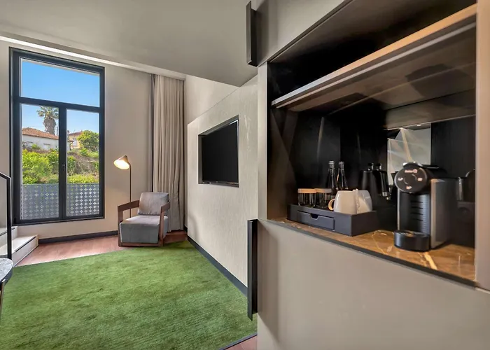 Hilton Porto Gaia Hotel 5*