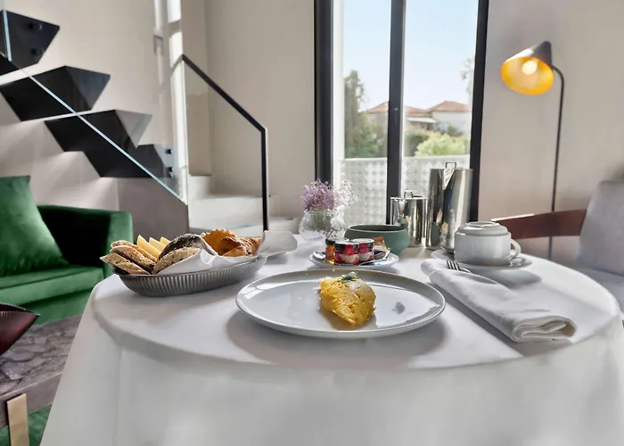 Hilton Porto Gaia 5* Vila Nova de Gaia